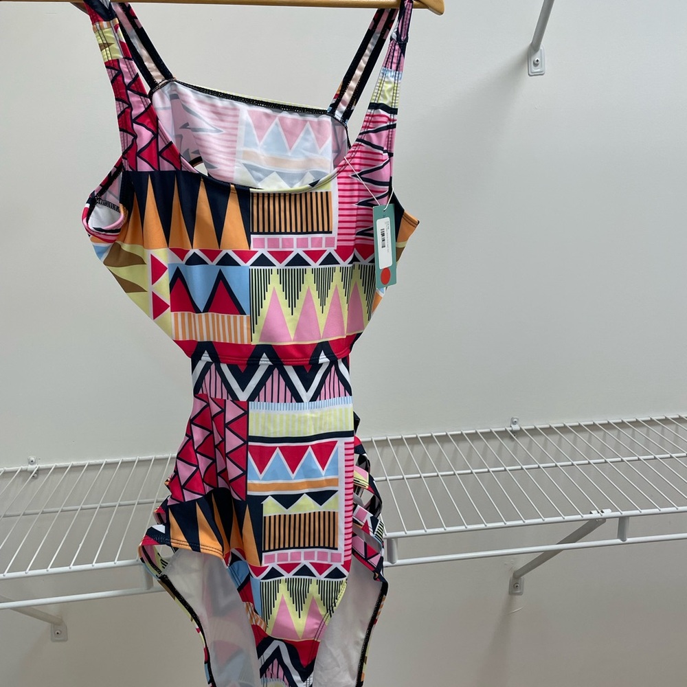 Sunny Days African Print Swimsuit | Size 3X | NWT